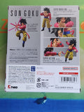S.H. Figuarts Dragon Ball Z Goku Super Saiyan 4